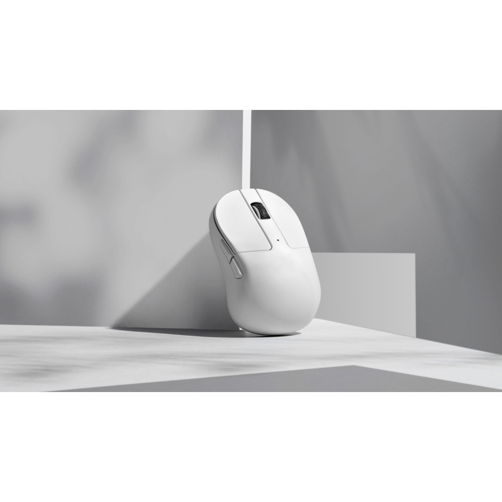Souris sans filKeychron M4 : précision et confort ultimes