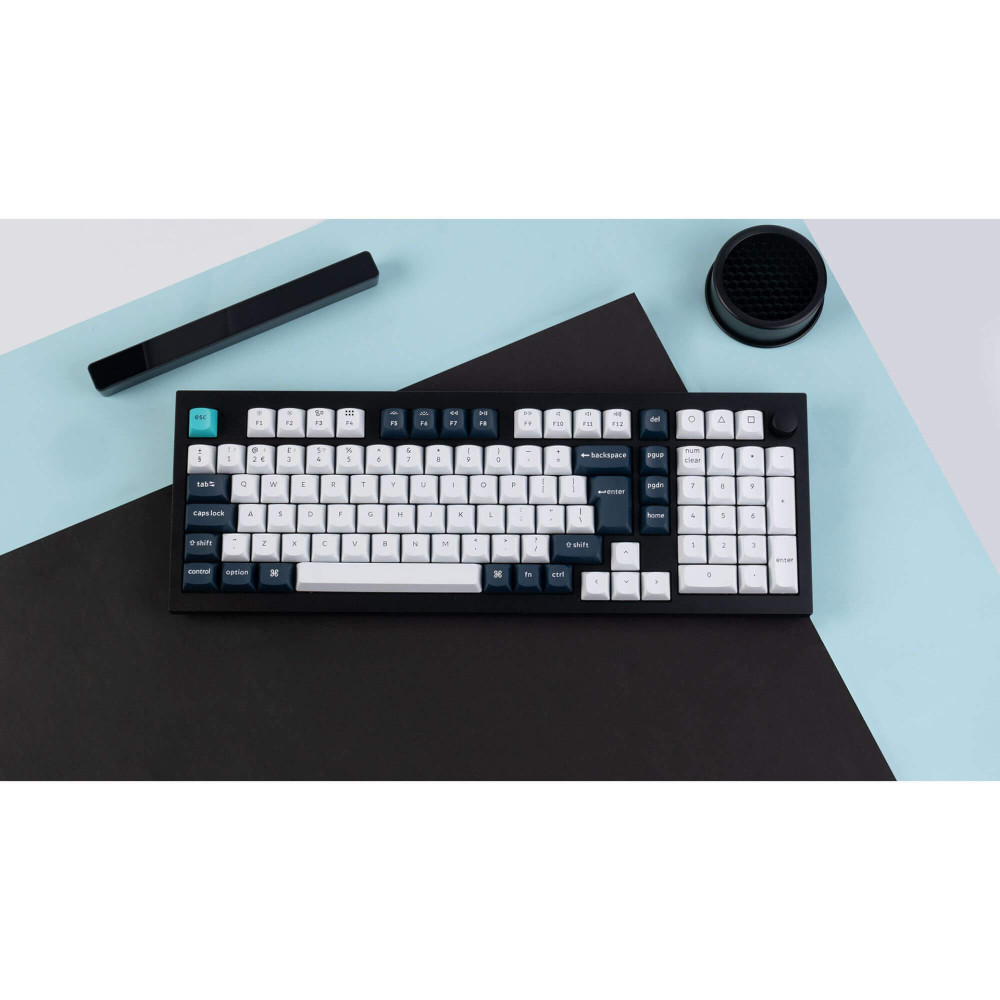 Keychron Q5 Max – The Ultimate Wireless Mechanical Keyboard with Premium Features