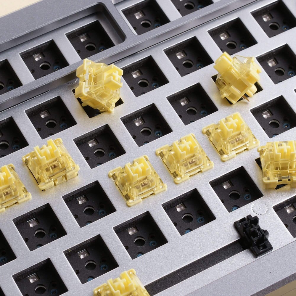 Akko V3 Cream Yellow Pro : Des commutateurs précis et fluides avec un son amélioré