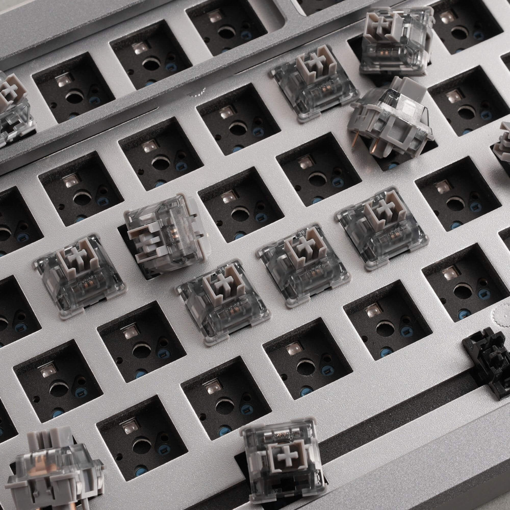 Akko V3 Silver Pro: Linearer Schalter mit kurzer Reaktionszeit