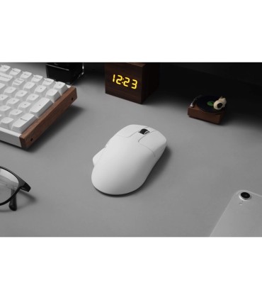 Souris sans filKeychron M7 8K - 66g, PAW3950, 8000Hz