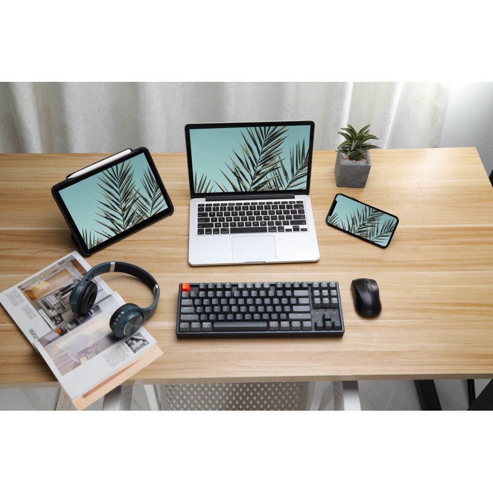 Keychron K8 Interrupteur marron en aluminium remplaçable à chaud RGB (ISO-CH)
