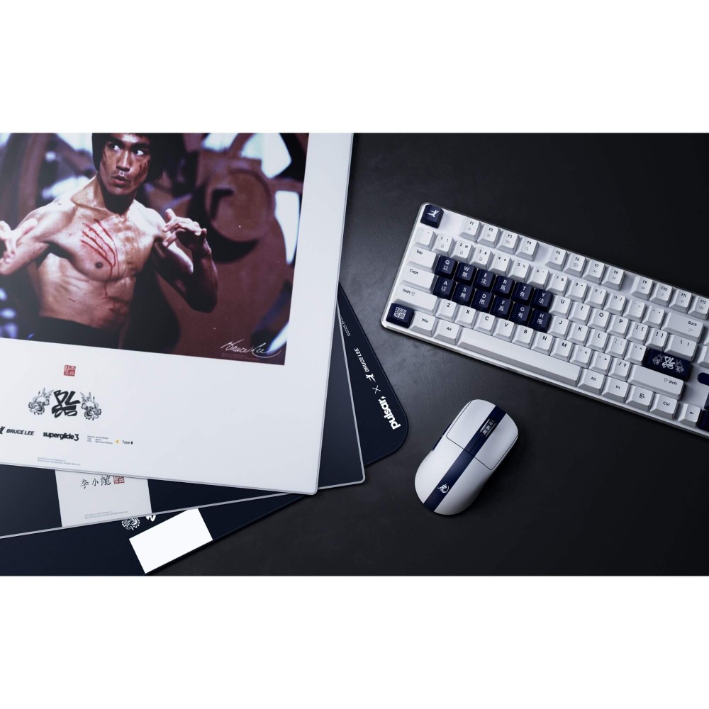 Pulsar Bruce Lee Mousepad XL – Gaming Mouse Pad 490x420mm