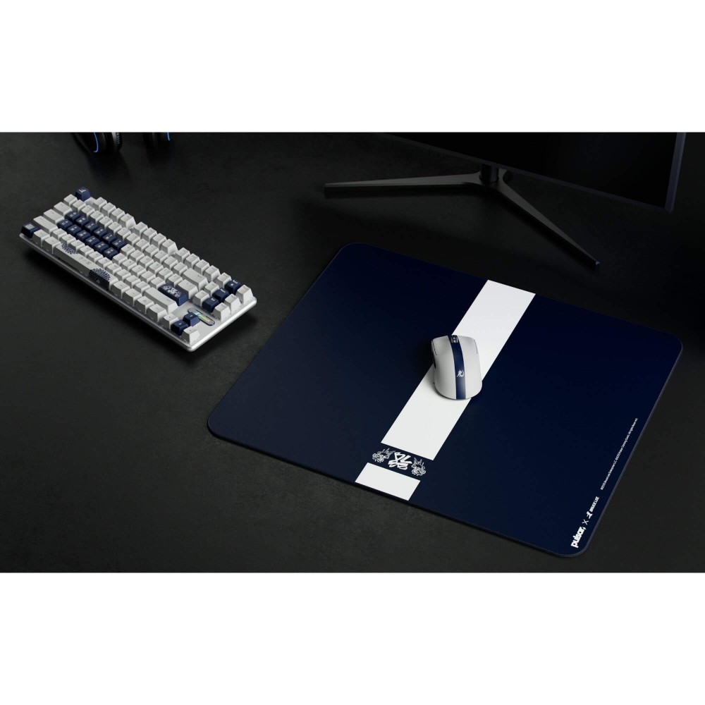 Pulsar Bruce Lee Mousepad XL – Gaming Mouse Pad 490x420mm
