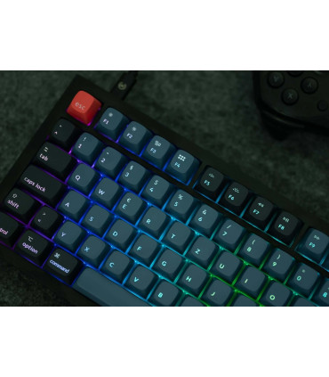 Keychron Q3 Black QMK Brown Switch Schweizer Layout (ISO-CH) w/Knob