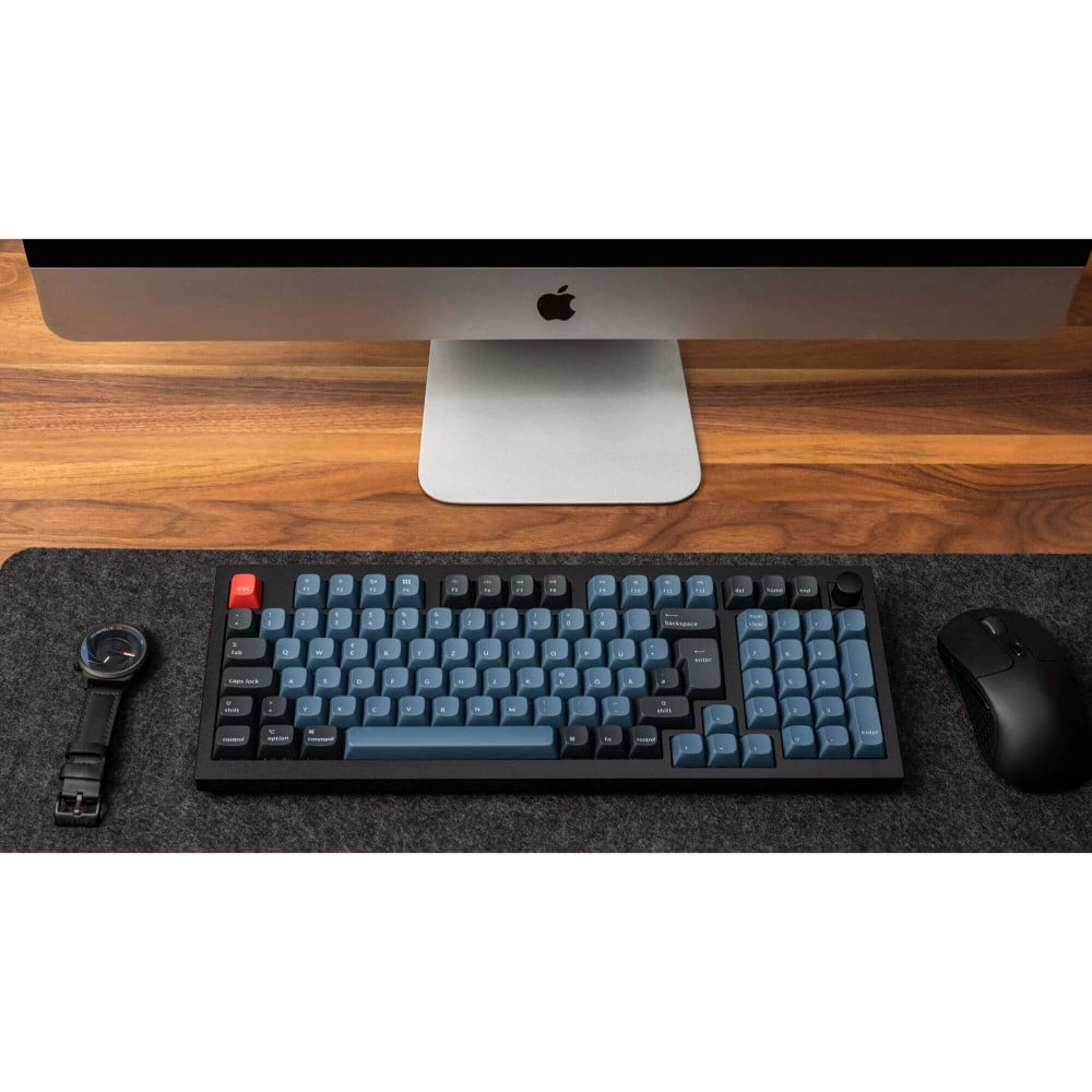Keychron Q5 Black QMK Red Switch (ISO-CH) w/Knob