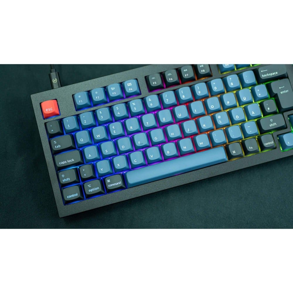 Keychron Q5 Black QMK Red Switch (ISO-CH) w/Knob