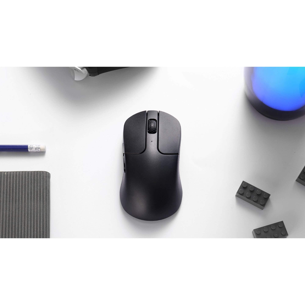 Élargissez votre configuration avec la mini souris sans fil M3 Keychron