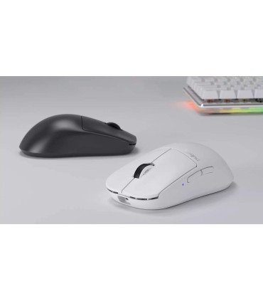Pulsar X2 v2 Mini Gaming Mouse - Boostez votre jeu à un niveau supérieur
